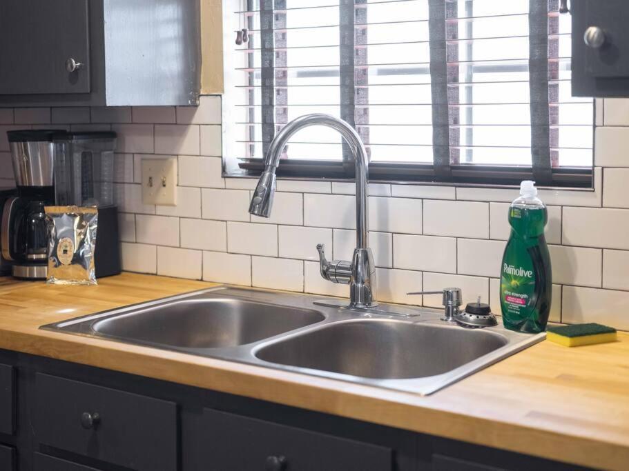 Stonegate Lodge Bear'S Den Kitchen, Pool, Firepit, Wifi ,Smart Tvs يوريكا سبرينغز المظهر الخارجي الصورة